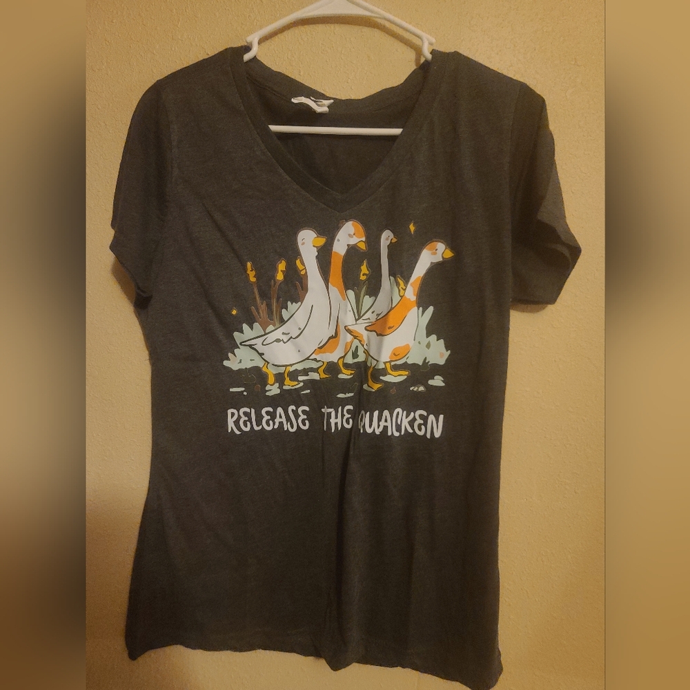 Goose Tee